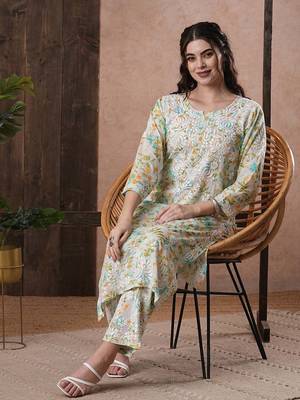 Hand Embroidered White Cotton Lucknowi Chikankari Indian Women Co-Ord Set 6