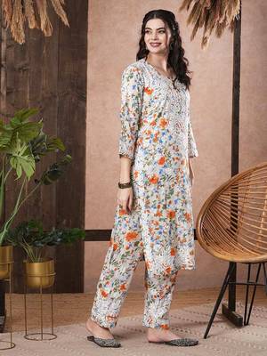 Hand Embroidered White Cotton Lucknowi Chikankari Indian Women Co-Ord Set 5