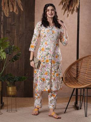 Hand Embroidered White Cotton Lucknowi Chikankari Indian Women Co-Ord Set 1