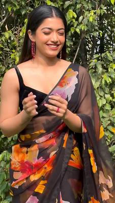 Black Rashmika Georegtte Floral All over Printed Lace Border Saree With Banglori Blouse 2