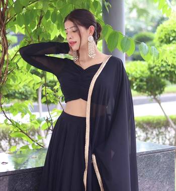 Plain  Black Colour Fox Georgette Circular Stitched Lehenga Choli  4