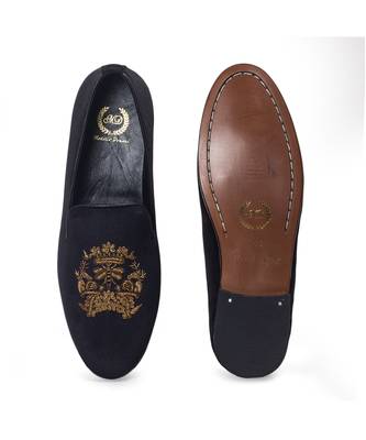 The emperor bee slipons 3