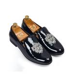 The regal bee slipons