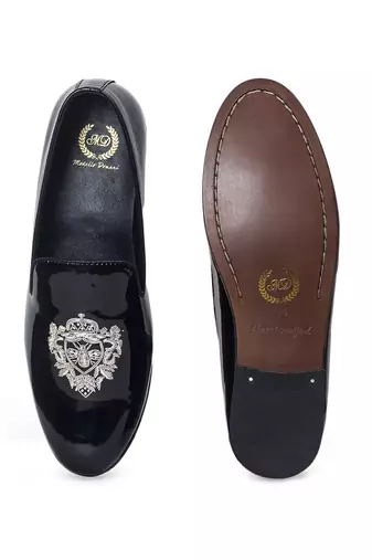 The regal bee slipons