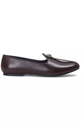 Pasha leather juttis
