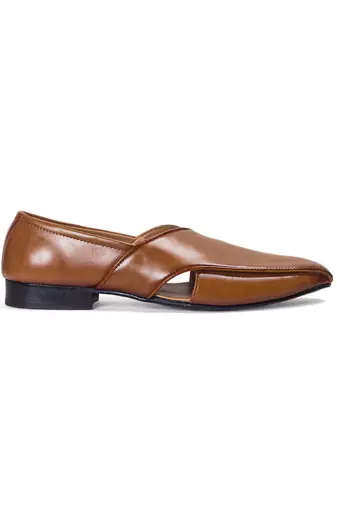 Classic peshawari slipons
