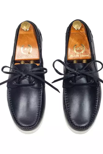 Lucia boat shoes
