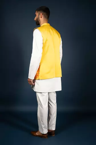 Yellow linen satin bandi