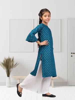 Two Pieces Set- Printed Kurti With White Pallazo 4