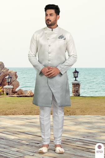 Double sheded printed indowestern with fancy botton