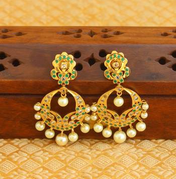 Designer gold plated earrings 3
