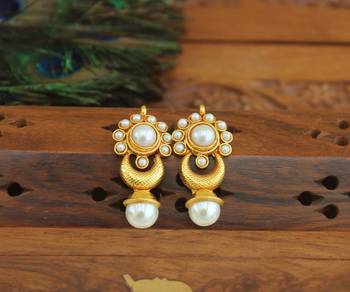 Designer gold plated earrings 1