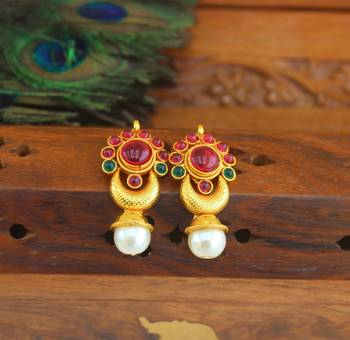 Designer gold plated earrings 1