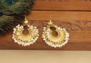 Designer gold plated earrings 3