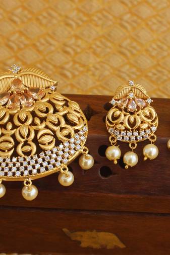 Designer matte finish cz pendant set
