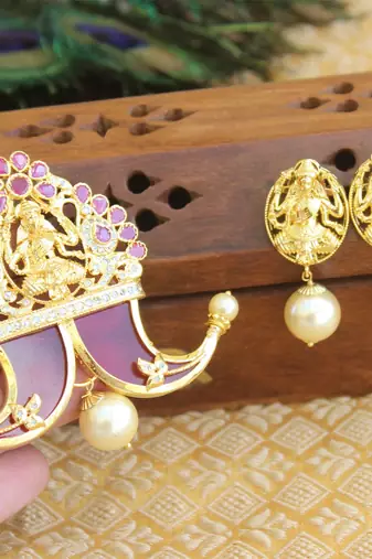 Designer gold plated cz temple pendant set
