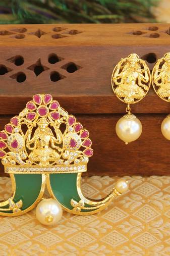 Designer gold plated cz temple pendant set