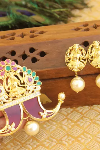 Designer gold plated cz temple pendant set