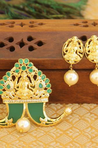 Designer gold plated cz temple pendant set