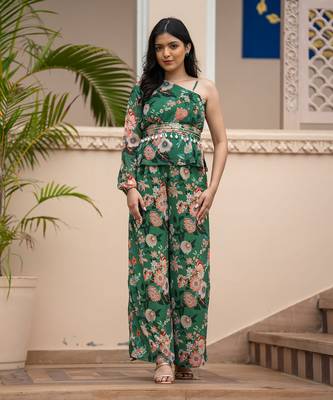Green lily coord set 1