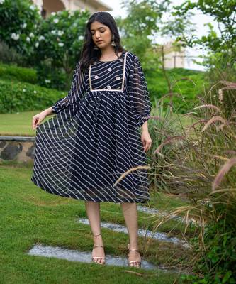 Black leheriya dress 2