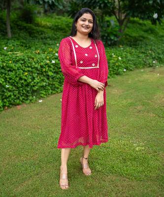 Rose leheriya dress 1