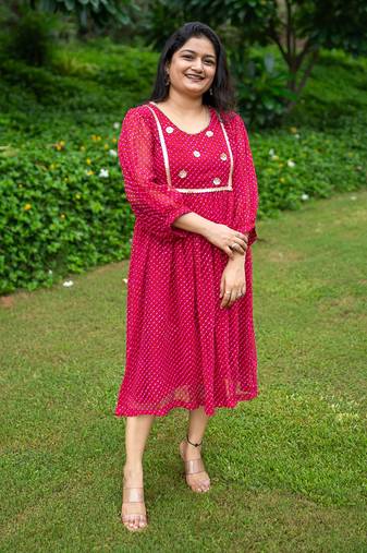 Rose leheriya dress
