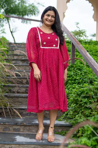 Rose leheriya dress