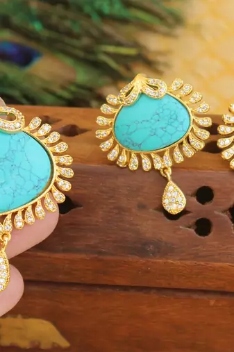 Designer gold plated cz stone pendant set