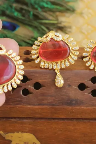 Designer gold plated cz stone pendant set