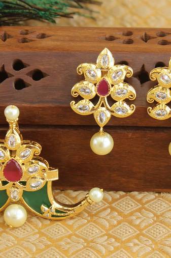 Designer gold plated cz mango pendant set