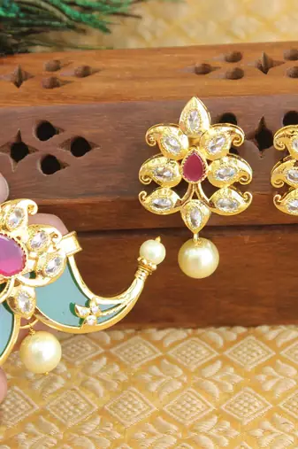 Designer gold plated cz mango pendant set