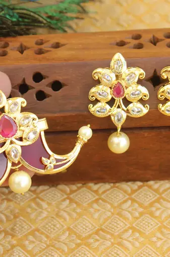Designer gold plated cz mango pendant set