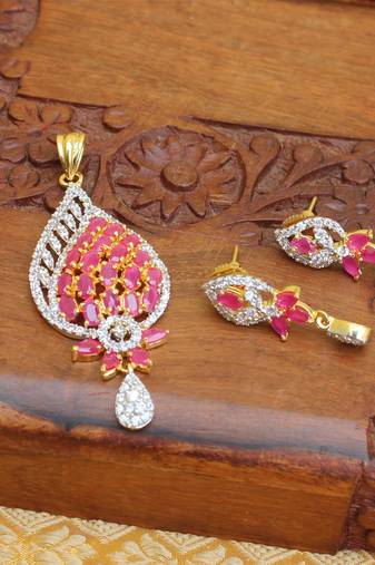 Designer gold plated cz pendant set