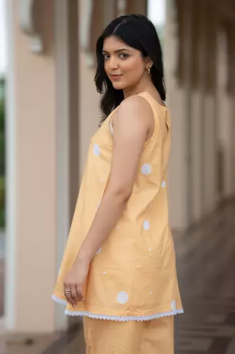 Melon polka kurta set