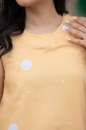 Melon polka kurta set