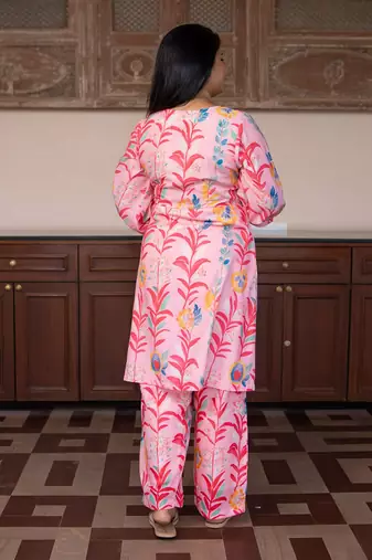 Pink floral kurta set