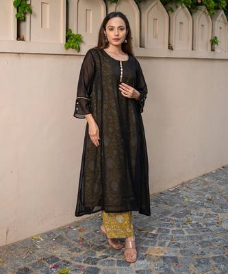 Saras kurta set 1