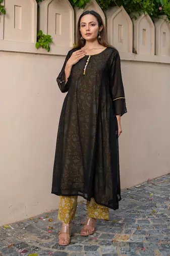 Saras kurta set