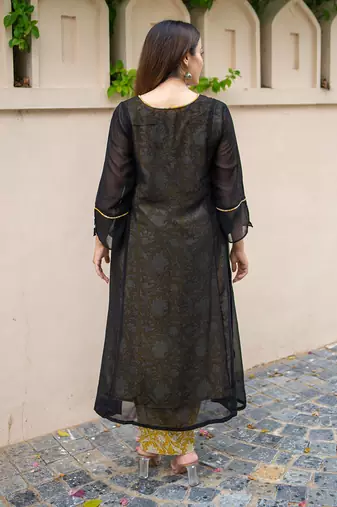 Saras kurta set