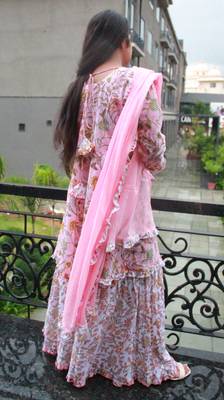 Pink handblock printed cotton sharara dress set with festive potali bag – house of handblock 2