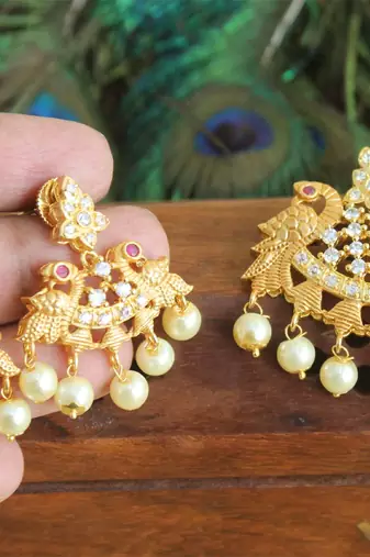 Designer matte finish cz peacock pendant set