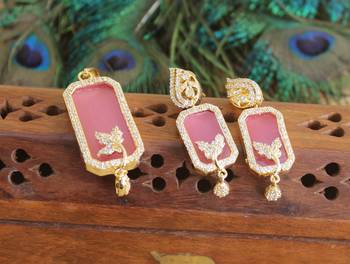 Designer gold plated cz stone pendant set 1