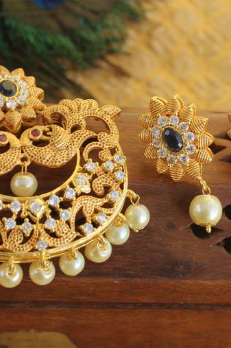 Designer matte finish cz peacock pendant set