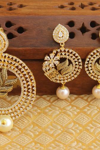 Designer matte finish cz pendant set