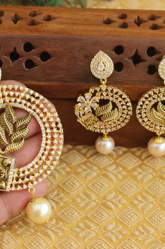Designer matte finish cz pendant set