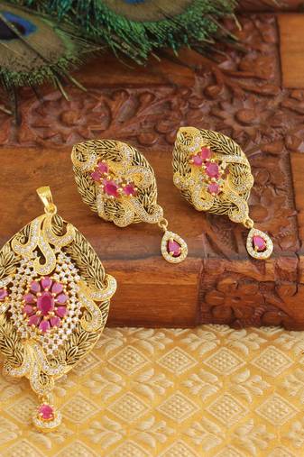 Designer matte finish cz pendant set