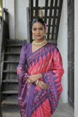 Rani Pink Tussar Silk Printed Pallu And Border Saree With Blouse For Women 3