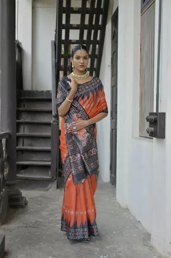 Red Tussar Silk Printed Pallu And Border Saree With Blouse For Women