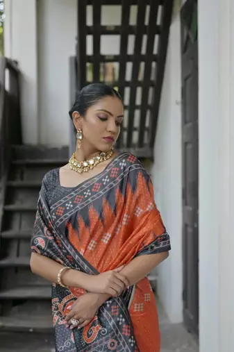 Red Tussar Silk Printed Pallu And Border Saree With Blouse For Women